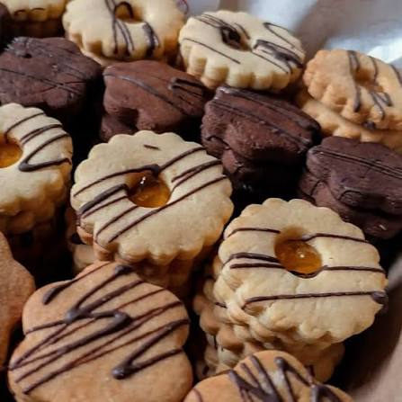 CURSO COMPLETO DE CONFITERÍA Y GALLETAS | 3 CLASES EN VIDEO + 2 EBOOKS + 1 PLANTILLA EXCEL